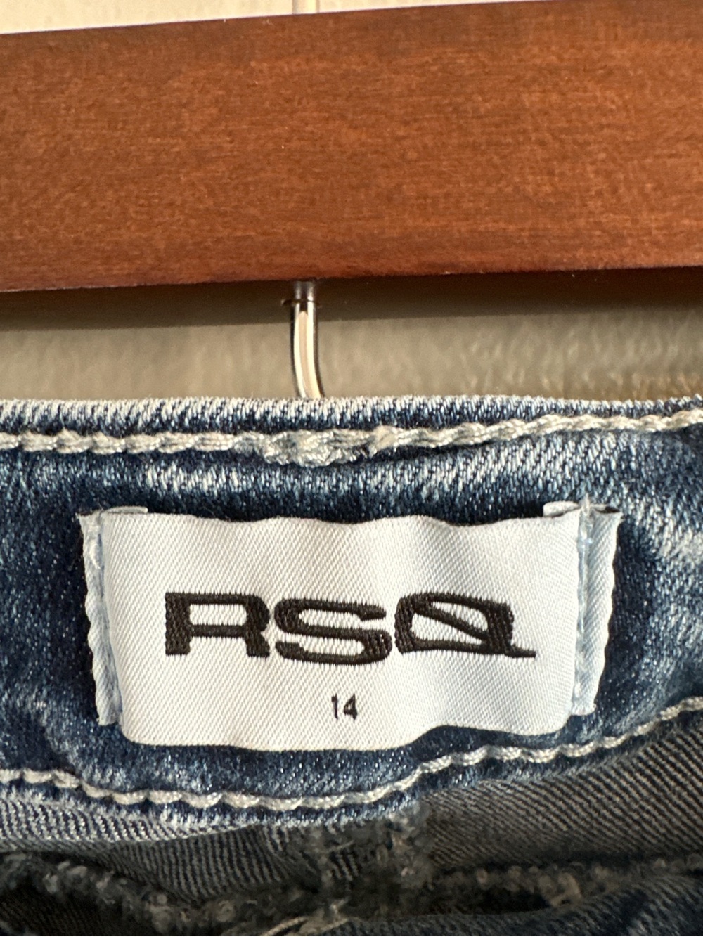 RSQ Girls Size 14 Distressed Flare Jeans Medium Wash Y2K Stretch Denim - Picture 5 of 9